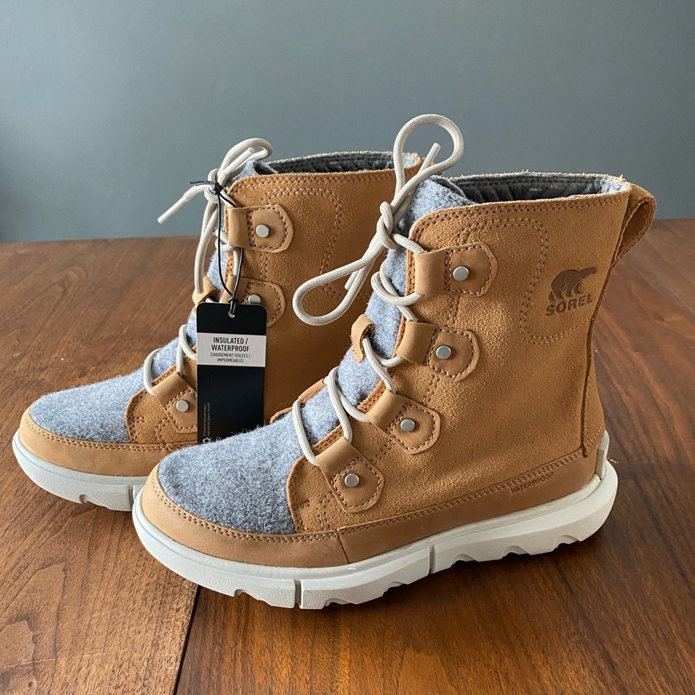 NEW SOREL Explorer Next Joan Waterproof Boot, tan grey and cream, size 6.5